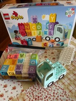 LEGO DUPLO Náklaďák s abecedou