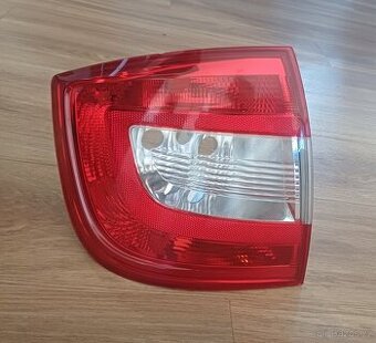 Zadní světlo Škoda Rapid 5JH945095