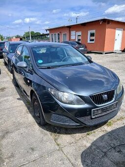 SEAT IBIZA 1.4i 63KW rok 2010 STK 6/2027 velmi pěkný stav