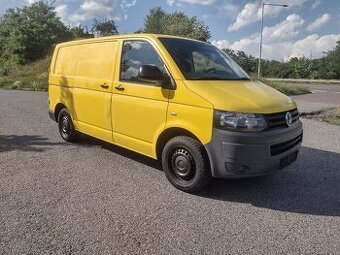 VW Transporter T5 2.0TDI