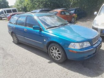 Volvo V40 - náhradní díly - 1