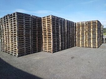 DŘEVĚNÉ PALETY 100 NA 100 CM. NA ZBOŽÍ SENO SLÁMU MATERIÁL