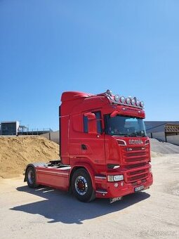 SCANIA R580 V8