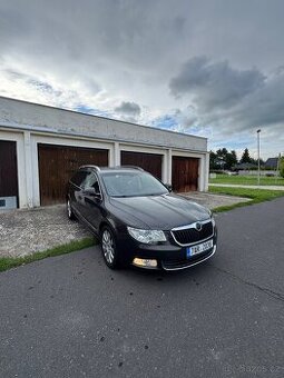 Škoda Superb 2.0 TDi 2011 nová stk