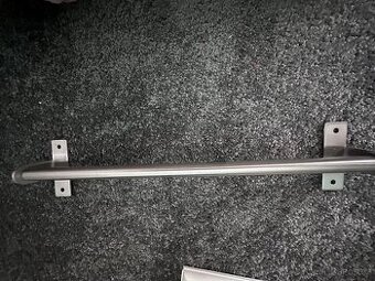 Nerezový držák Ikea