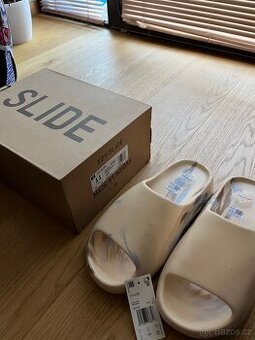 Slide Custom 3