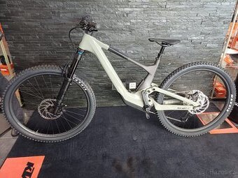 Prodám SCOTT VOLTAGE ERIDE 910 L 2025