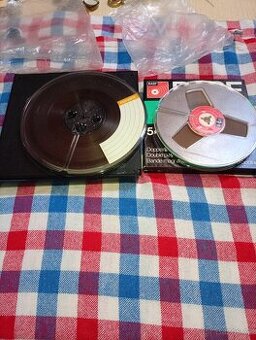 magnetofonové pásky 18cm Maxel, 15cm Basf