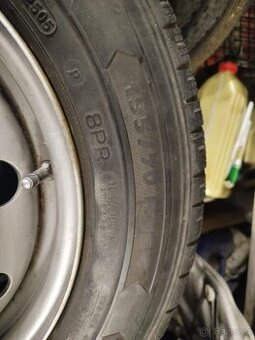 Prodám sadu zátěžových pneu195 x70x15 č vzorek 8 mm