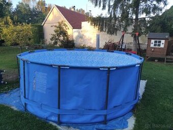 Bazén 360x110