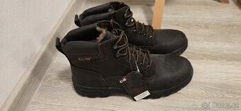 Pracovni odevy, obuv CNI