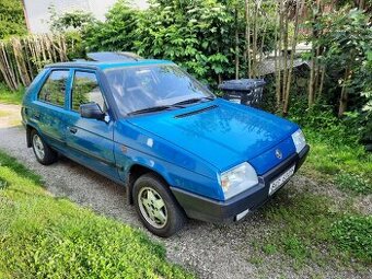 Škoda Favorit 135LS r.v.1992 najeto 45700km