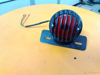 Harley davidson koncové a brzdové světlo