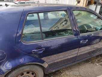 Zadní dveře - VW Golf 4