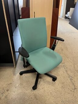 Kancelářská židle