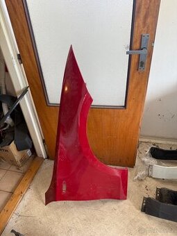 BMW E90 Pravý blatník