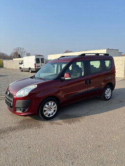 Fiat Dobló, 1,4 i, SERVISNÍ KNIHA, 7 MÍST