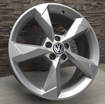 19" Originál Audi Q3 5x112 Tiguan Kodiaq Tarraco