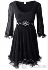 Luxusní černé  společenské šaty vel.40/42