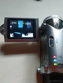 Kamera JVC GZ-MG21 + příslušenství + outdoor kamera Sencor - 1