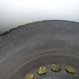 Zánovní sada zimních pneu 195/65 R15 (Octavia)