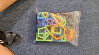 Magnetická stavebnice