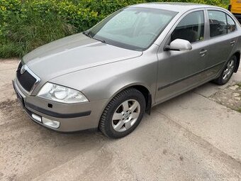Škoda Octavia 2 1.8tsi 118kw BZB