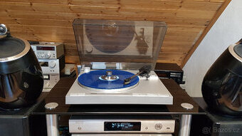 Yamaha P-320 Gramofon