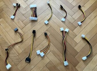Propojovací kabely k napájení, redukování, nebo rozšíření