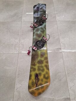 snowboard Hooger vč. vázání