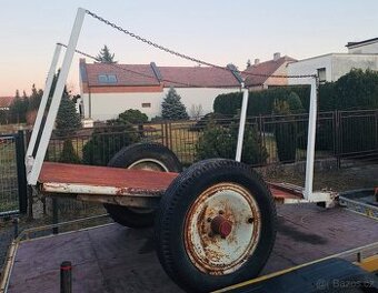 Vyvážečka za traktor, vlek do lesa na dřevo