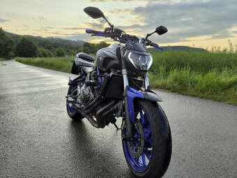 Yamaha MT-07 (2017) – 35/55 kW (A2) – TOP stav
