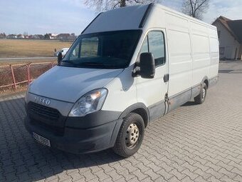 Iveco Daily 3.0hPi 125kw maxi r.v.2014 měchy