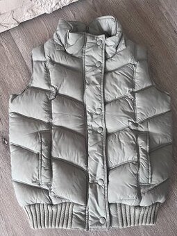 Teplá vesta, zn.Marks&Spencer, vel.128