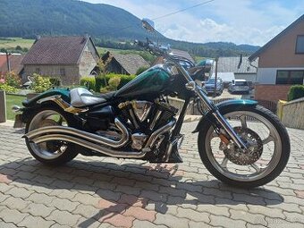 Yamaha raider xv 1900