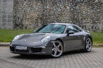 Porsche Carrera S manual