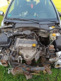 zbytek Corsa C 2003 - 1