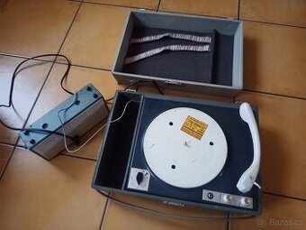 Prodám gramofon stereo M 64 solleta za 150 Kč