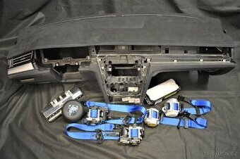 Palubní deska Airbag bezpečnostní pás řídicí jednotka