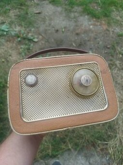 Přenosné tranzistorové rádio Tesla 2800B "T58"
