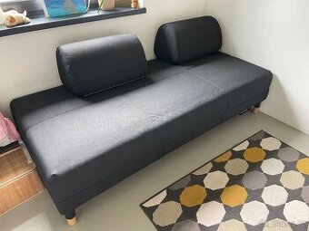 Pohovka / postel s uloznym prostorem