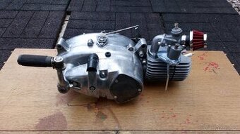 Motor Pionýr
