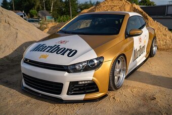 VW Scirocco r-line