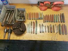 Vybavení k soustruhu