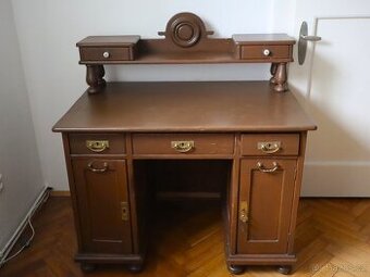 Starožitný psací stůl - první republika