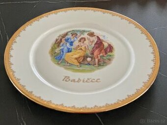 Talíř s nápisem Babičce a kresbou