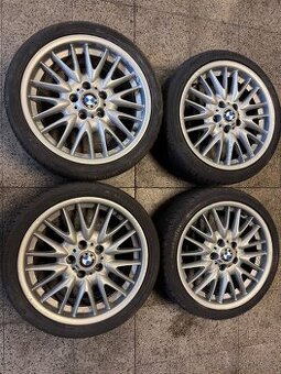 Sada kol R18 5x120 BMW