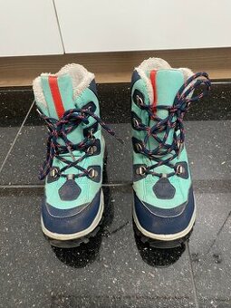 DĚTSKÉ TURISTICKÉ NEPROMOKAVÉ VYSOKÉ BOTY