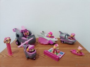 TLAPKOVÁ PATROLA V RŮZNÝCH VELIKOSTECH - SKY