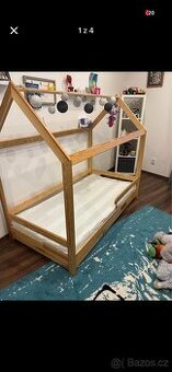 Dětská domeckova postel